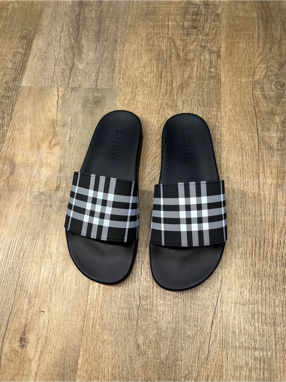 Burberry Black Plaid Slide Sandals for Men SIZES 42 EU-44 EU